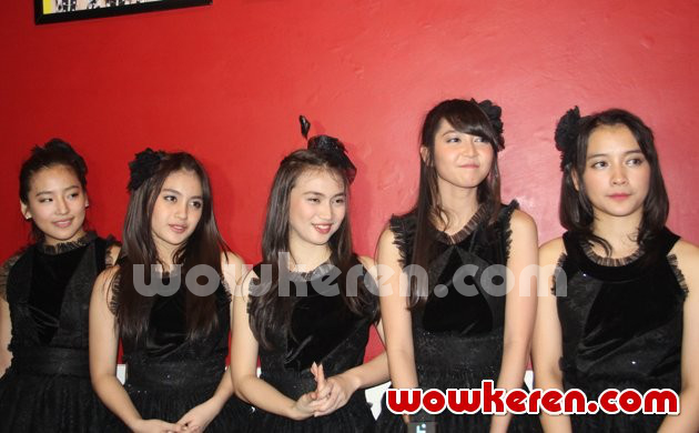 Gambar Foto Haruka, Nabilah, Melody, Ve dan Kinal JKT48 Saat Ditemui di FX Senayan