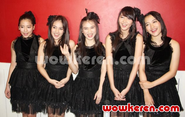 Gambar Foto Haruka, Nabilah, Melody, Ve dan Kinal JKT48 Saat Ditemui di FX Senayan