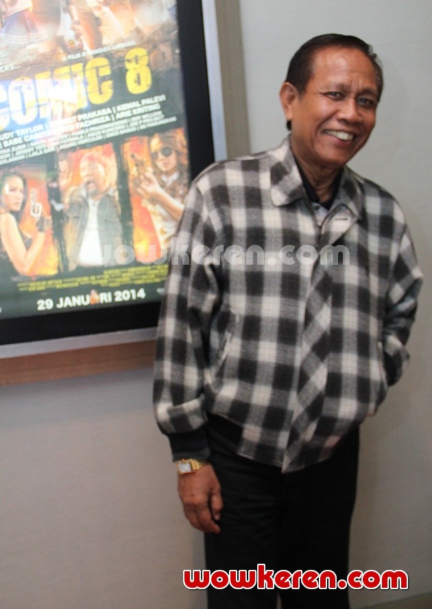 Gambar Foto Tarzan di Premiere 'Comic 8'