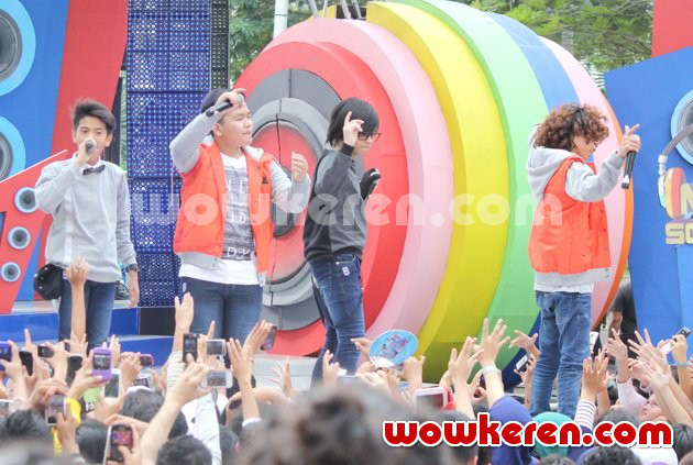 Gambar Foto Coboy Junior Saat Tampil di Acara 'Musik Sore Seru'
