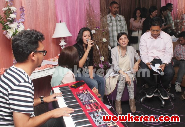 Gambar Foto Raisa Saat Tampil di Acara Ulang Tahun Cosmopolitan
