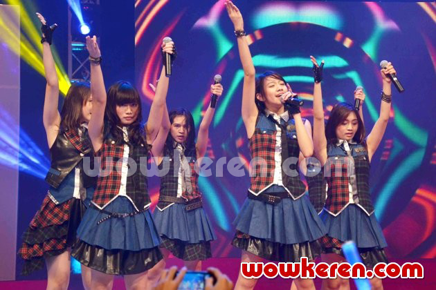 Gambar Foto JKT48 Saat Tampil di Acara 'JKT48 3rd Generation Audition'