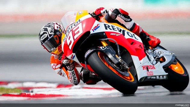 Gambar Foto Marc Marquez Saat Tes Perdana MotoGP 2014