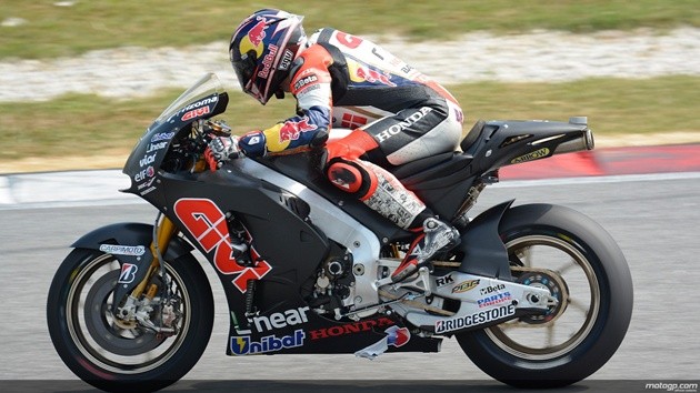 Gambar Foto Stefan Bradl dari LCR Honda MotoGP