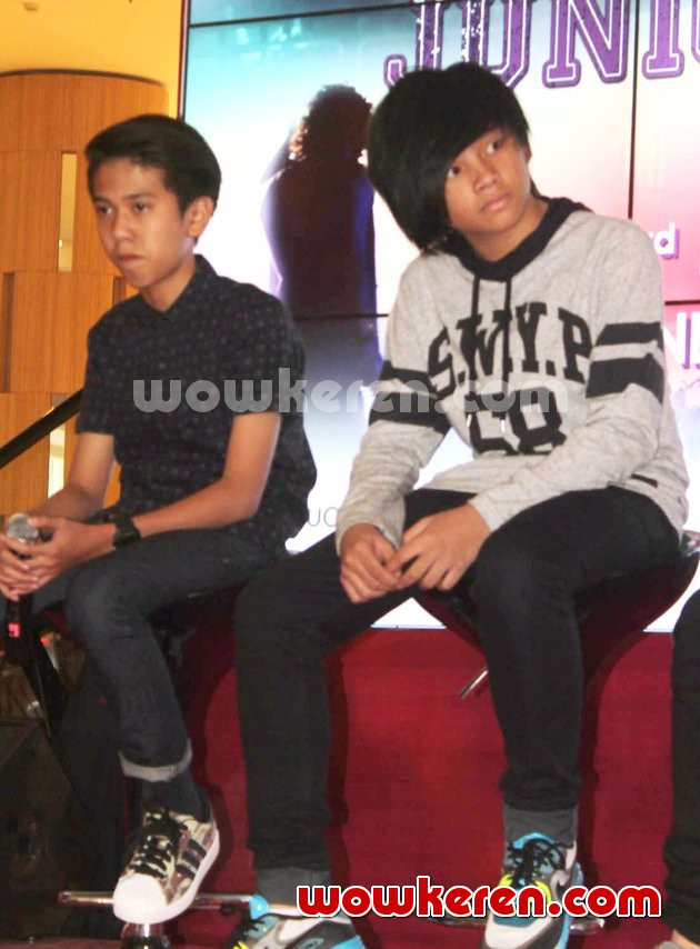 Gambar Foto Iqbal dan Aldi Jumpa Pers Konser Perpisahan Coboy Junior