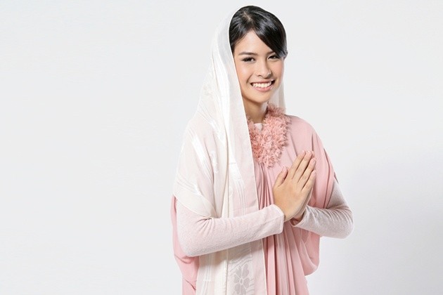 Gambar Foto Maudy Ayunda Photoshoot