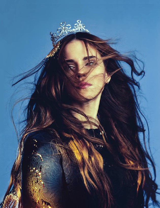 Gambar Foto Emma Watson di Majalah Wonderland Edisi Februari 2014