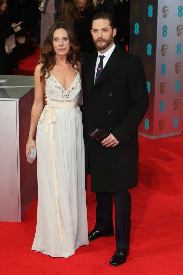 Gambar Foto Kelly Marcel dan Tom Hardy di Red Carpet BAFTA Awards 2014