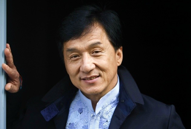 Gambar Foto Jackie Chan Photoshoot