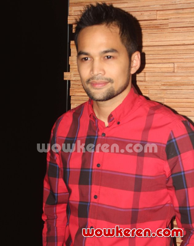 Gambar Foto Teuku Wisnu Saat Ditemui di MD Entertainment