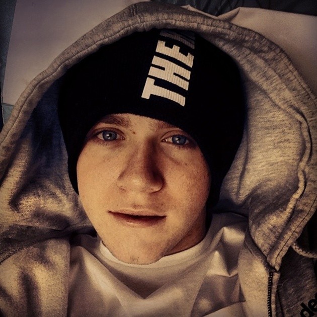 Gambar Foto Niall Horan Bisa Main Gitar Sejak Kecil
