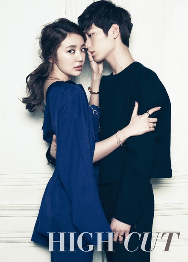 Gambar Foto Yoon Eun Hye dan Seo Kang Joon di Majalah High Cut Edisi Maret 2014