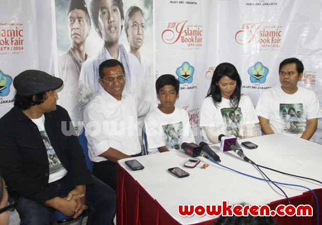 Gambar Foto Jumpa Pers Film 'Sepatu Dahlan'