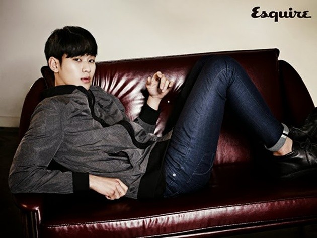 Gambar Foto Kim Soo Hyun di Majalah Esquire Korea Edisi Maret 2014