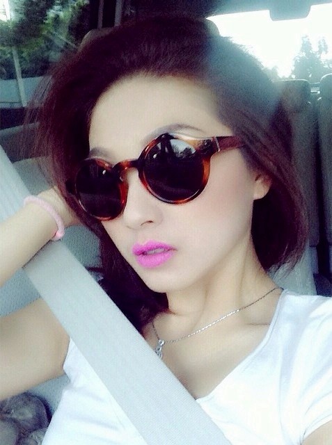 Gambar Foto Wenda Tan Pernah Menjadi Penterjemah Bahasa Mandarin