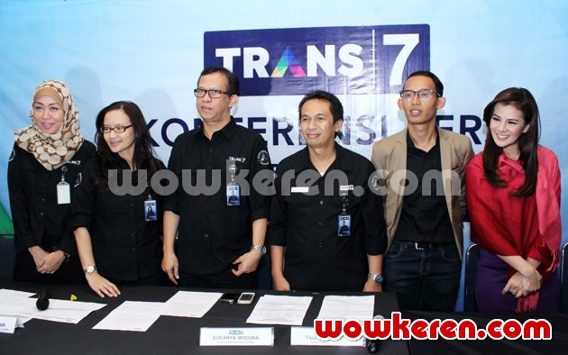 Gambar Foto Jumpa Pers Program 'Gosip Politik' Trans7