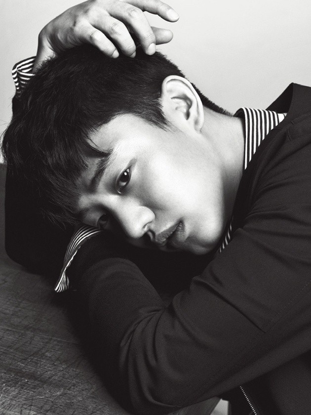 Gambar Foto Yoo Ah In di Majalah High Cut vol. 121