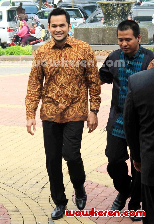 Gambar Foto Teuku Wisnu Hadir di Akad Nikah Dude Harlino dan Alyssa Soebandono