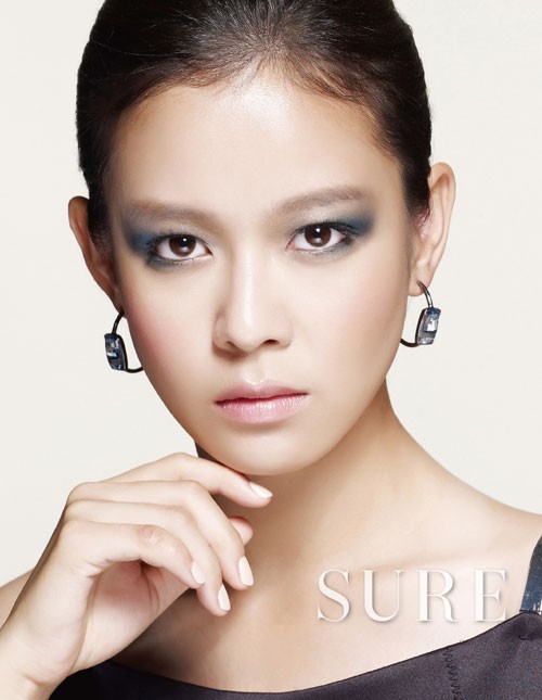 Kyung Soo Jin: Berita, Foto, Video, Lirik Lagu, Profil & Bio | Halaman