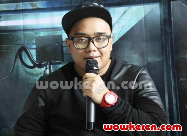 Gambar Foto Igor Saykoji di Jumpa Pers Film 'Mall Klender'