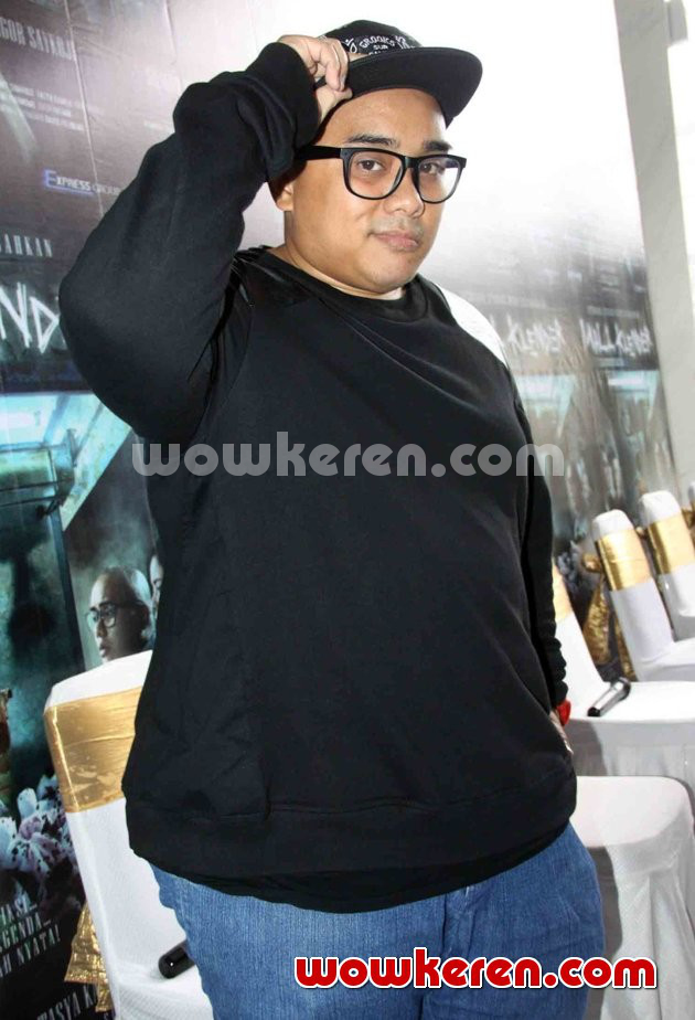 Gambar Foto Igor Saykoji di Jumpa Pers Film 'Mall Klender'