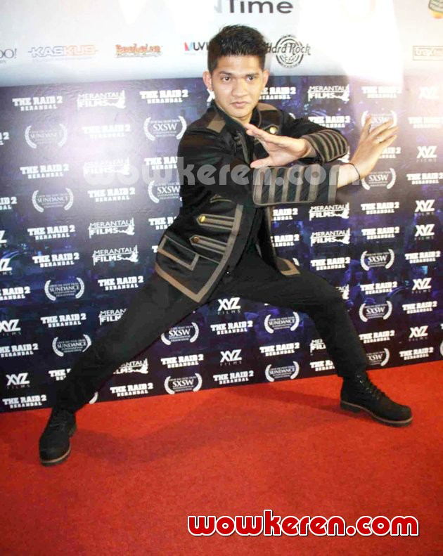 Gambar Foto Iko Uwais di Premiere Film 'The Raid 2: Berandal'