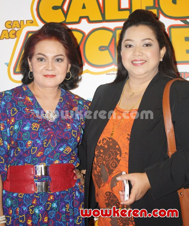 Gambar Foto Leily Sagita dan Maya Wulan di Premiere Film 'Caleg by Accident'