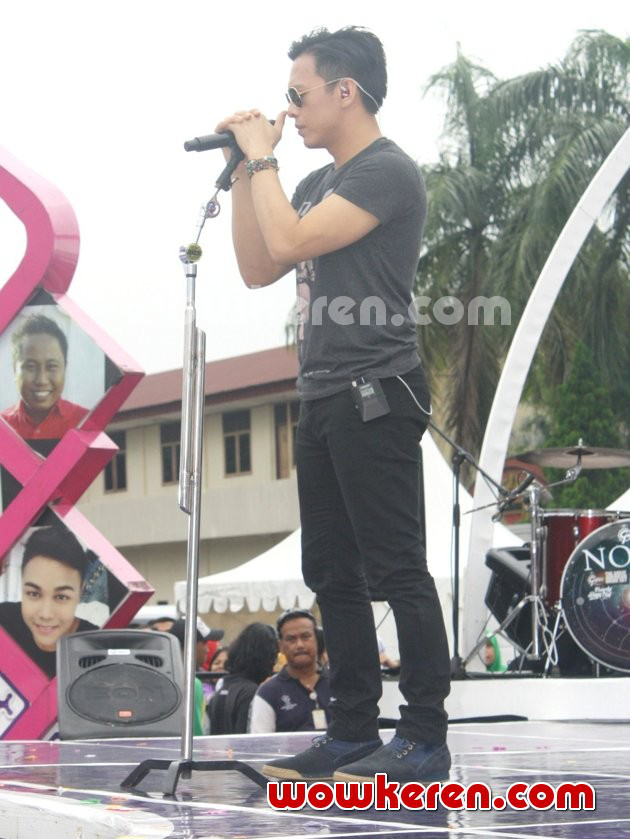 Gambar Foto NOAH Tampil di Acara 'Inbox'