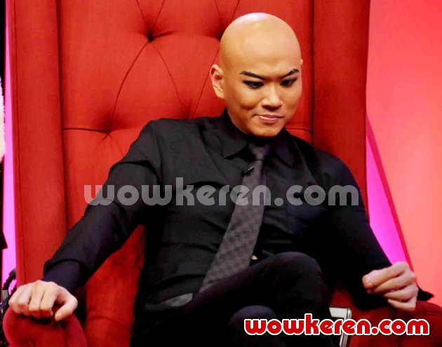 Gambar Foto Deddy Corbuzier Hadir di Acara '100% Cucok'