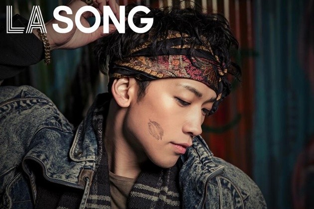 Gambar Foto Rain Photoshoot 'LA Song'