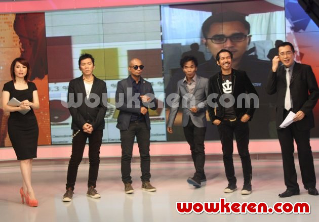 Gambar Foto Slank Saat Mengisi Acara 'Indonesia Baru'