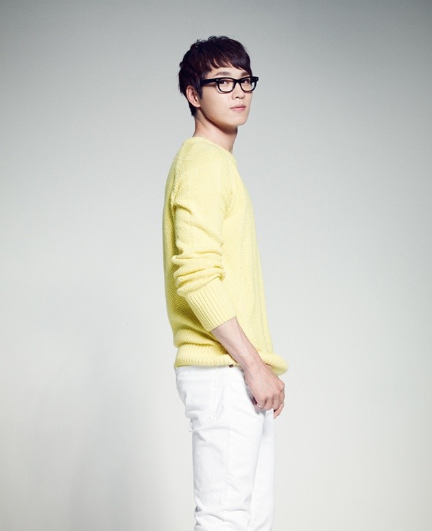 Gambar Foto Lee Seok Hoon Photoshoot