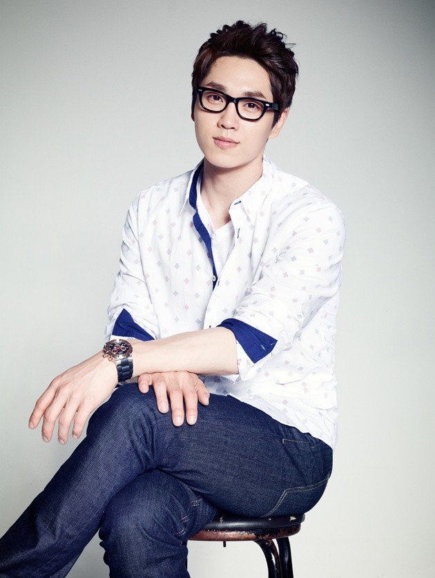 Gambar Foto Lee Seok Hoon Photoshoot