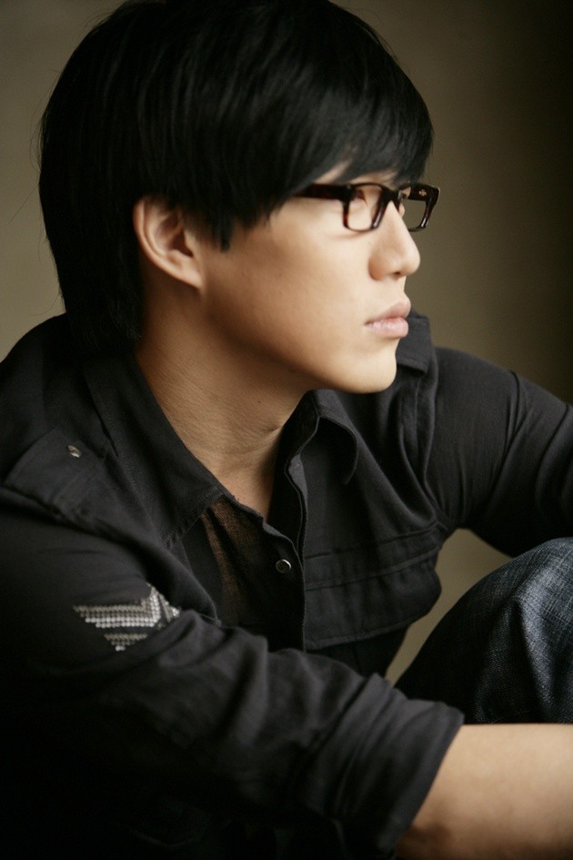 Gambar Foto Sung Si Kyung Photoshoot