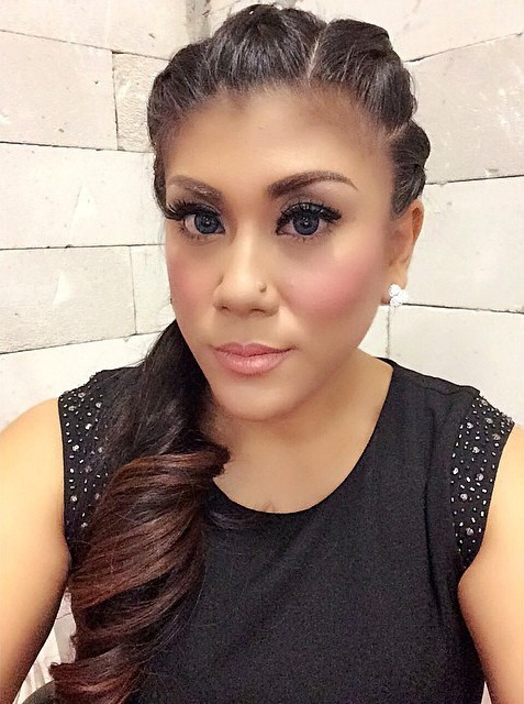 Gambar Foto Regina Ivanova Dulu Seorang Penyanyi Kafe