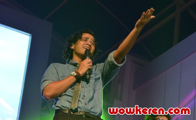 Gambar Foto Penampilan Windura Yovie & Nuno Saat Launching Album 'Still The One'