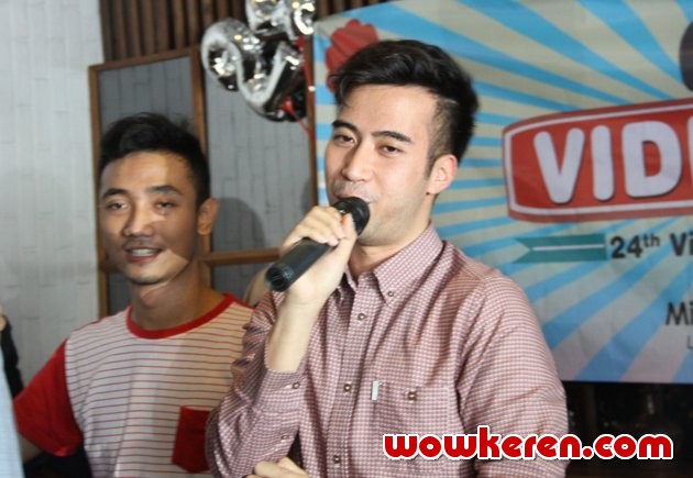 Gambar Foto Vidi Aldiano di Perayaan HUT Vidies yang ke-5