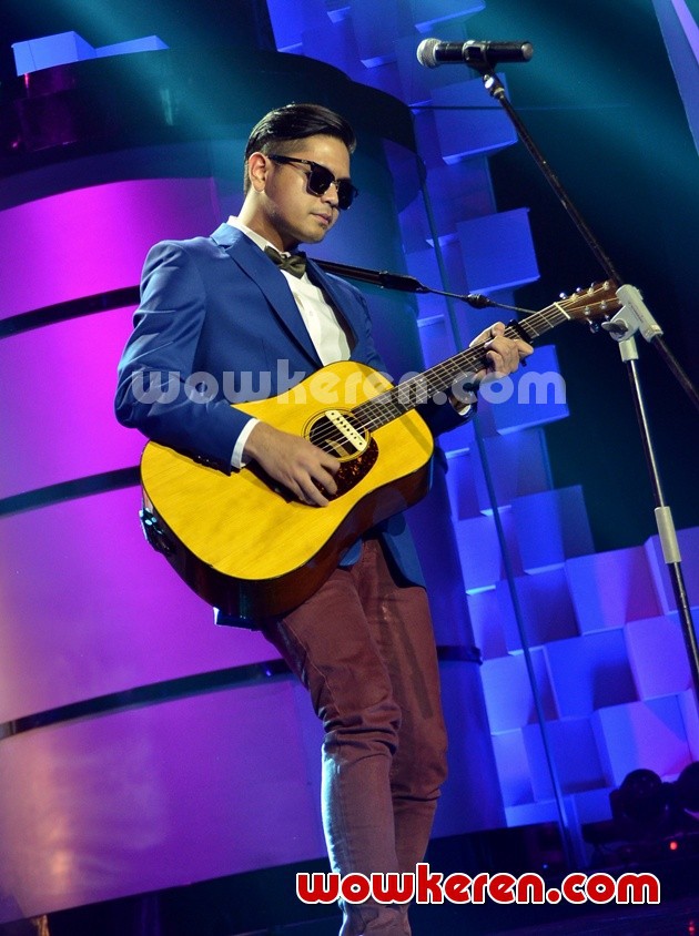 Gambar Foto Petra Sihombing Menghibur Penonton Global Seru Awards 2014