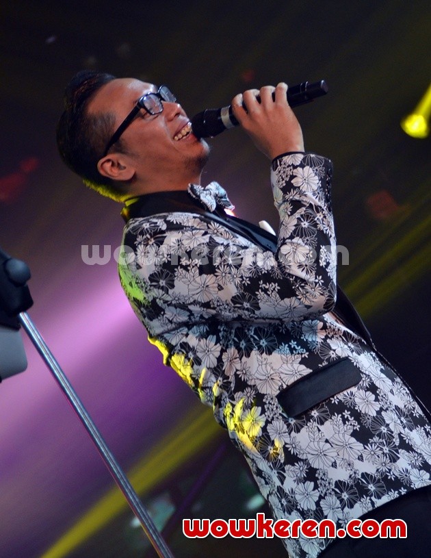 Gambar Foto Konser Reuni Ini Sekaligus Rayakan 11 Tahun Kerispatih Berdiri