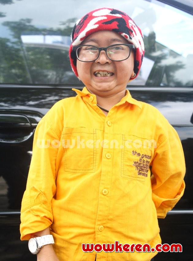 Gambar Foto Daus Mini Ditemui Seusai Acara 'Seputar Obrolan Selebriti' ANTV
