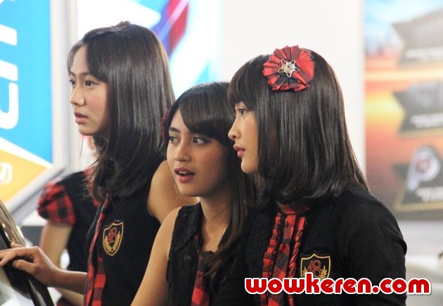 Gambar Foto JKT48 Saat Ditemui di Gandaria City, Jakarta