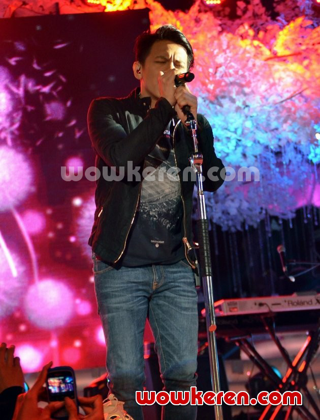 Gambar Foto NOAH Saat Tampil di Acara 'Ngintip Musica'