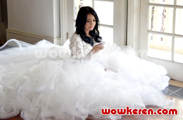 Gambar Foto Rossa Saat Syuting Video Klip 'Hijrah Cinta'