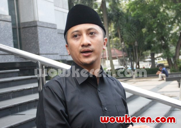 Gambar Foto Ustadz Yusuf Mansur Saat Ditemui di Masjid Bank Indonesia, Jakarta Pusat