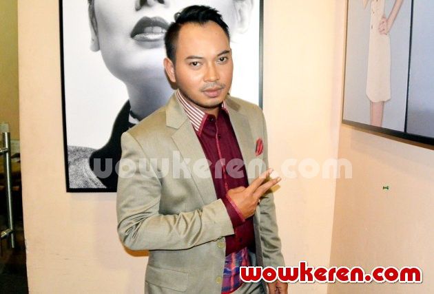 Gambar Foto Lucky Octavian Saat Ditemui di Pondok Indah, Jakarta Selatan