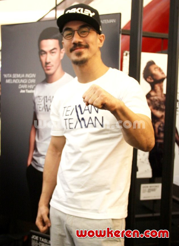 Gambar Foto Joe Taslim Saat Ditemui di Senayan City, Jakarta