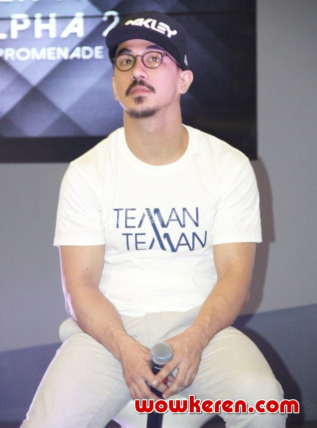 Gambar Foto Joe Taslim Saat Ditemui di Senayan City, Jakarta