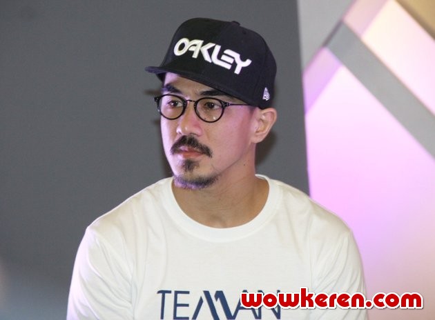 Gambar Foto Joe Taslim Saat Ditemui di Senayan City, Jakarta
