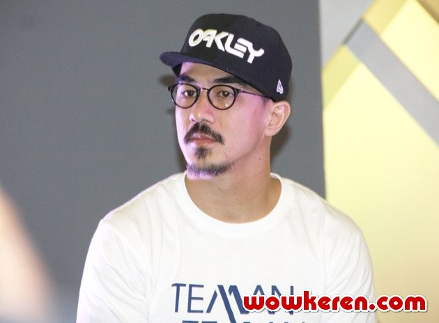 Gambar Foto Joe Taslim Saat Ditemui di Senayan City, Jakarta
