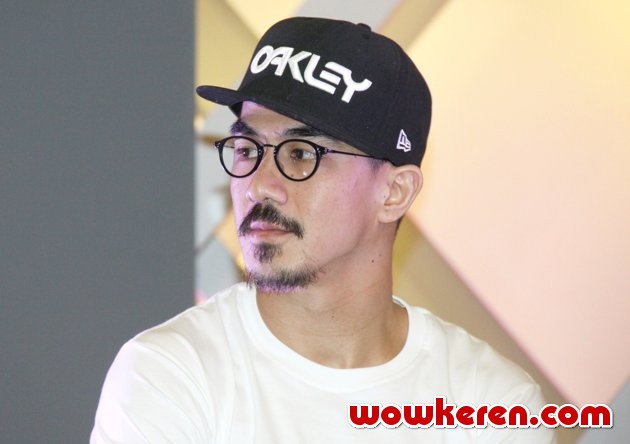 Gambar Foto Joe Taslim Saat Ditemui di Senayan City, Jakarta